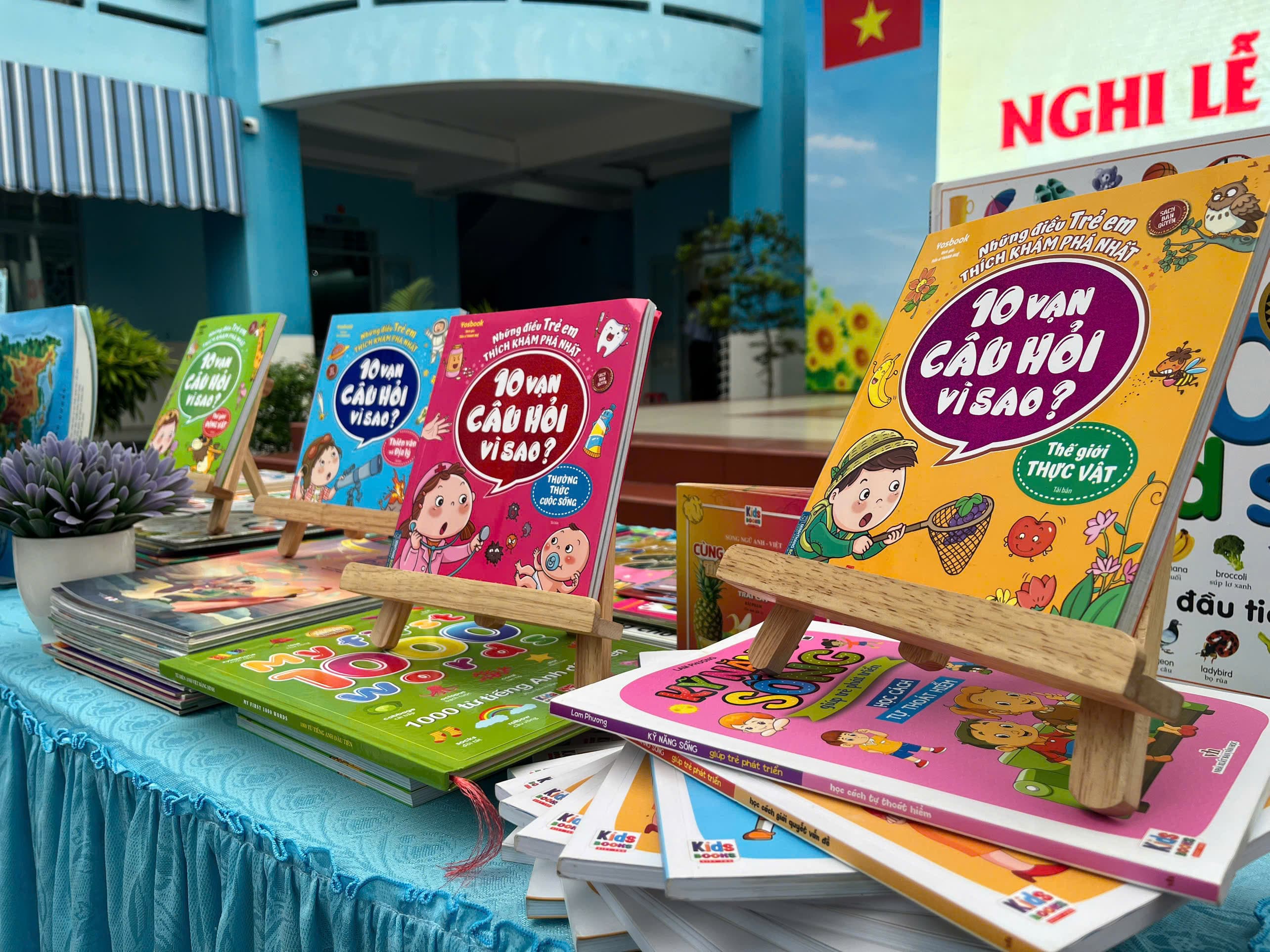 Books presented through accessible and engaging themes - Tan Thoi Primary School